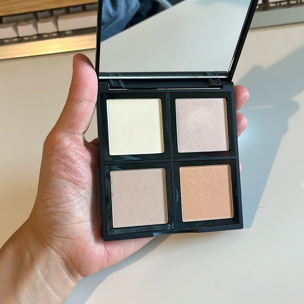 Brand New Elf highlighter palette